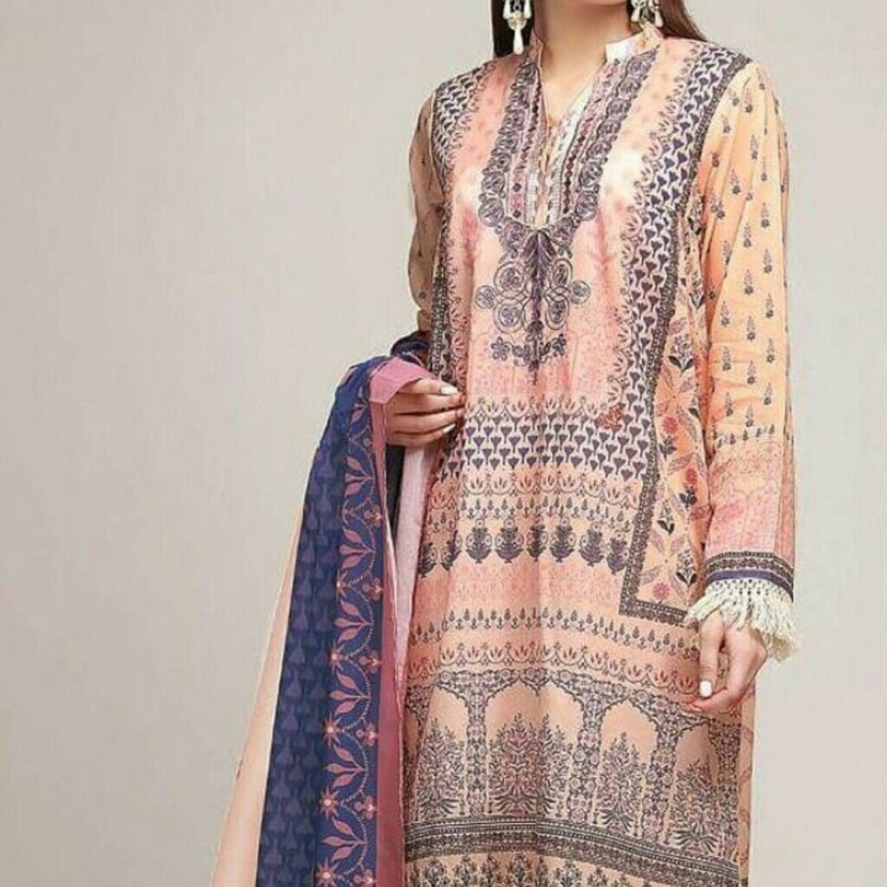 Lawn with chiffon dupatta Pakistani kameez shalwar